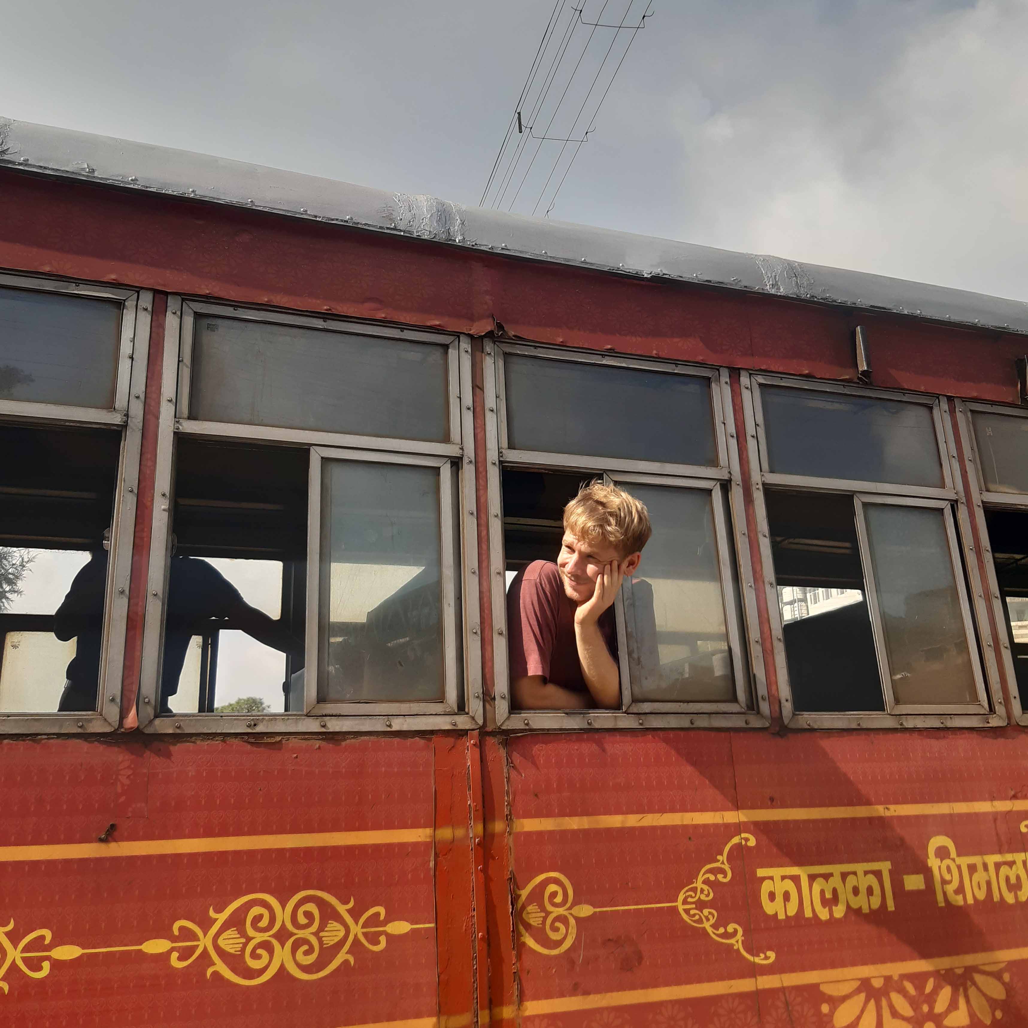 Florejan on a train.